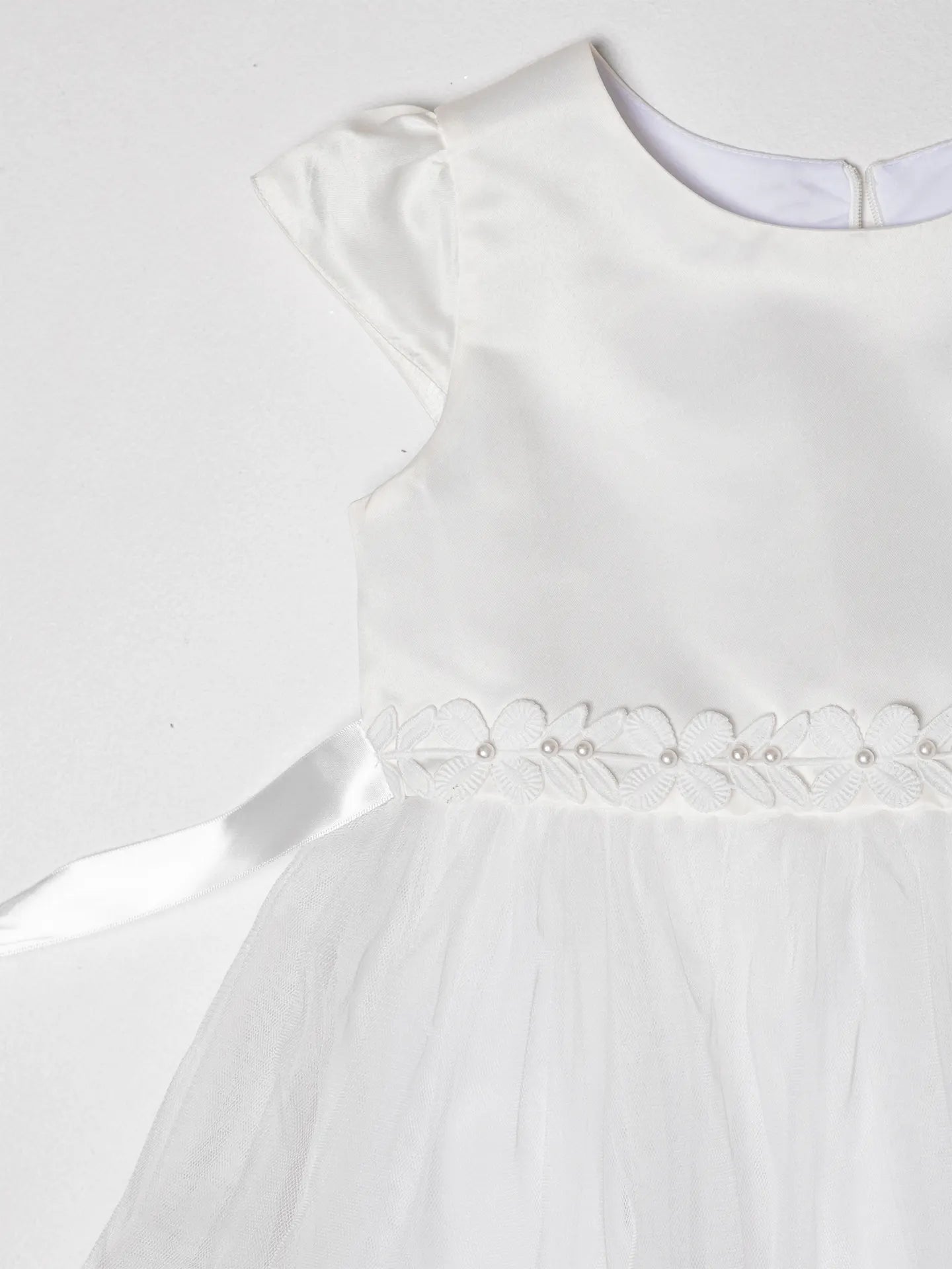 Princess delicate off white dress