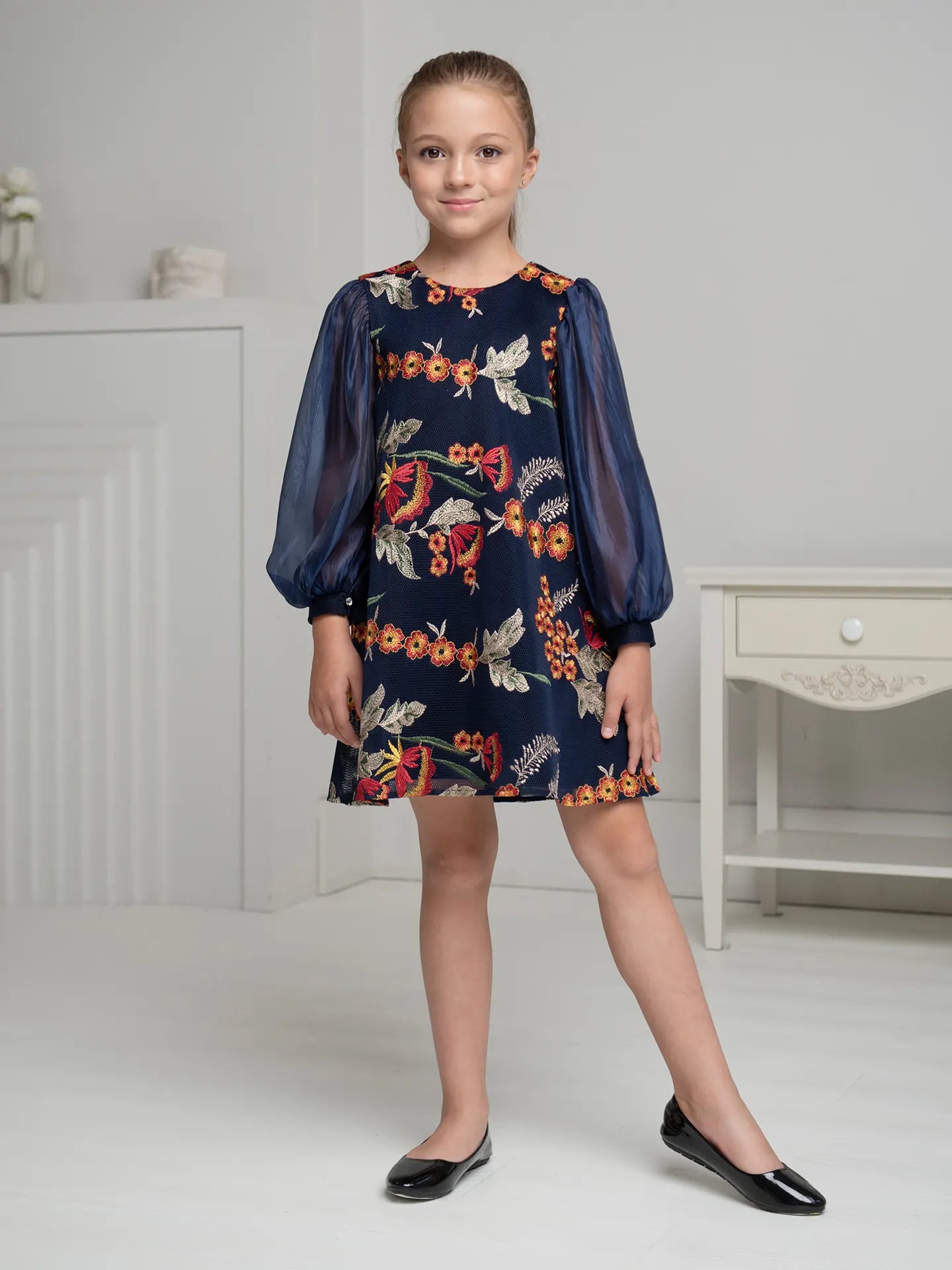 Botticelli A unique stylized dress for any festive event