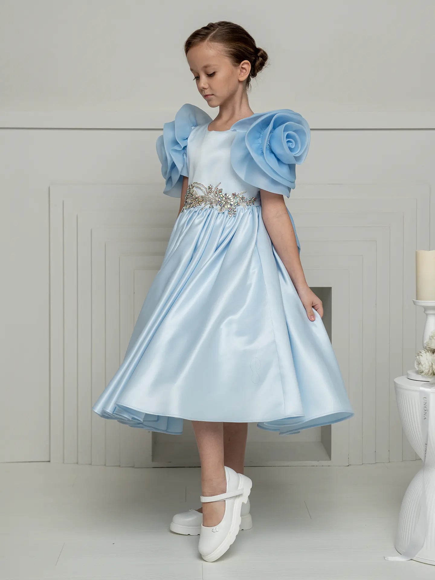 Mirana Designer elegant dress with rose-shaped sleeves BLUE