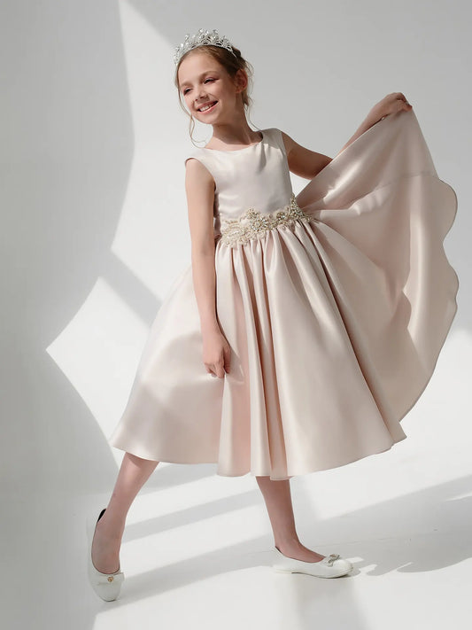 Cappucino Elegant dress for a princess