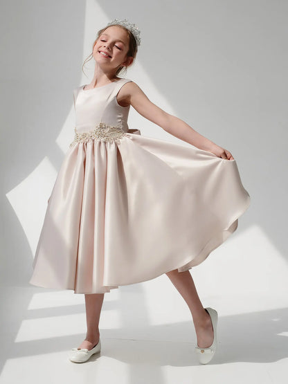 Cappucino Elegant dress for a princess