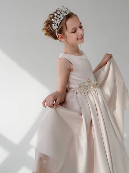 Cappucino Elegant dress for a princess