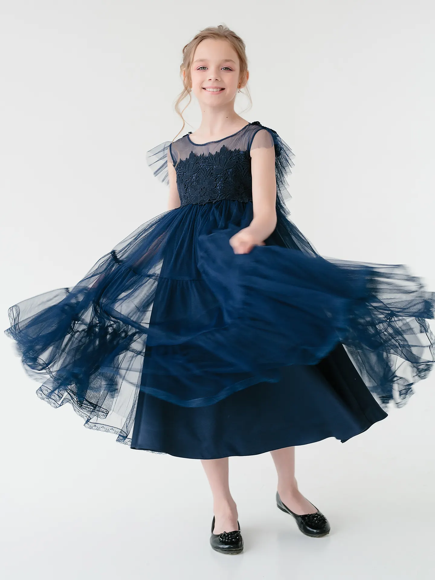 Chic girl's dress with wide tired tulle dance skirt Dubai, Occasion girl's dress