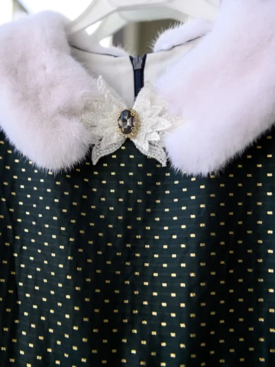 High-quality, Comfortable girl's dress Mistletoe